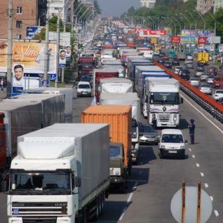 Грузы, ввозимые в Москву и вывозимые из столицы и способы решения транспортных проблем.