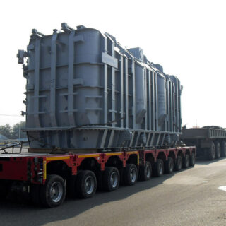 Перевозка негабаритных грузов от компании Лико